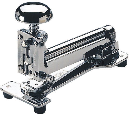 Grapadora EL CASCO M-15 Cromada clasica para 30 hojas