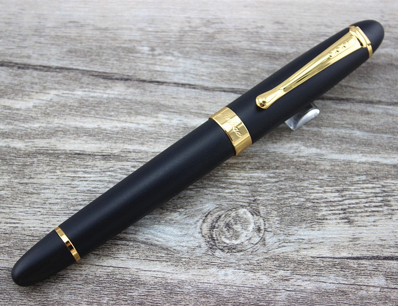 Imagen extra Pluma Jinhao x450 Negro Mate (Frosted Black), punta Media.