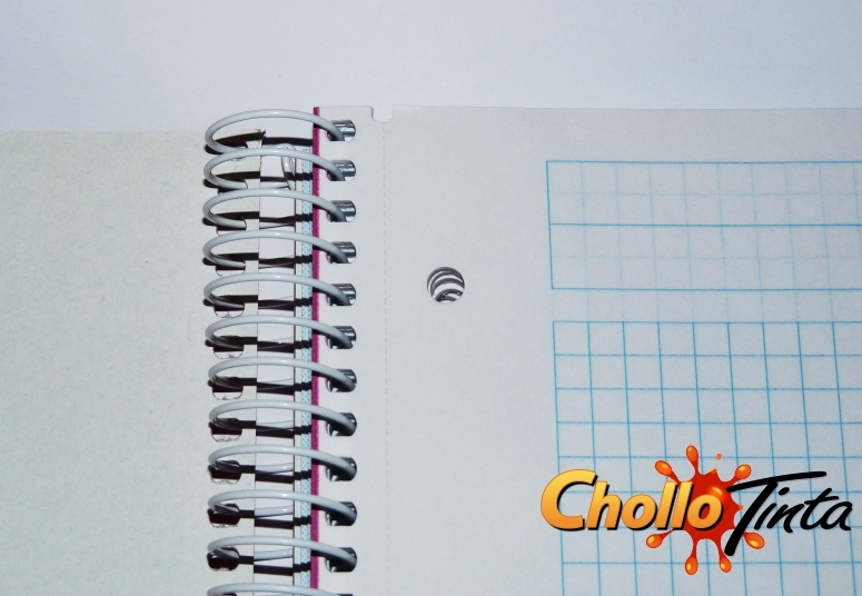 Imagen extra Cuaderno A4, 160 Hojas Microperforadas 4 Taladros, Tapas ExtraDuras, Rayado Horizontal, Papel de 70gr