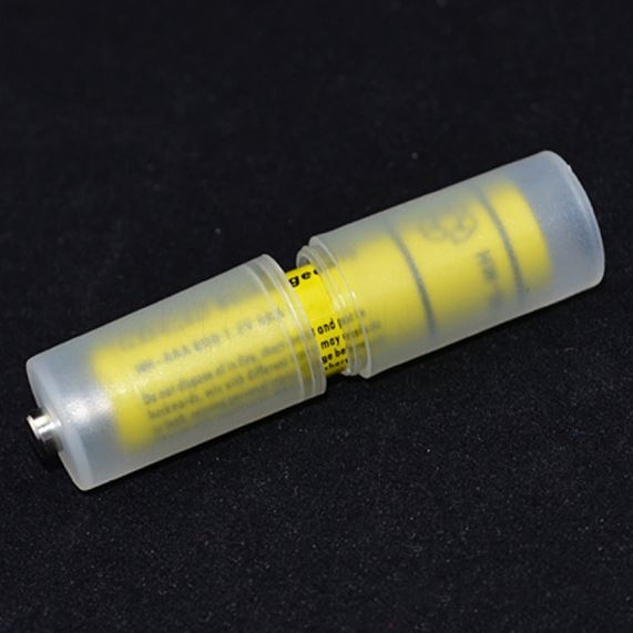 Imagen extra Adaptador de pilas AAA a Pila AA. Carcasa conversora pila