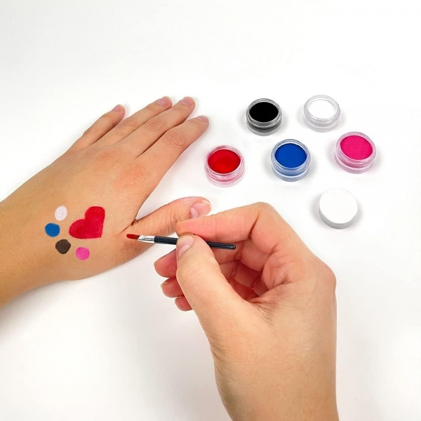 Imagen extra Alpino Fiesta Aqua Make-up Pack Torre de Maquillaje Facial Acuarelable con 5 Colores Diferentes + Pincel + Esponja