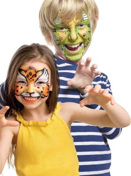 Imagen extra Alpino Fiesta Animales Pack de Maquillaje con 6 Barritas de Pintura Facial + Pincel + Tatuajes en Calcomania + Lapiz Perfilador y 2 Sobres de Purpurina