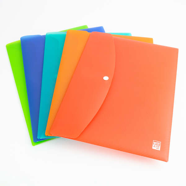 Oxford Urban Carpeta Sobre Plastico Translucido con Broche. Colores Surtidos