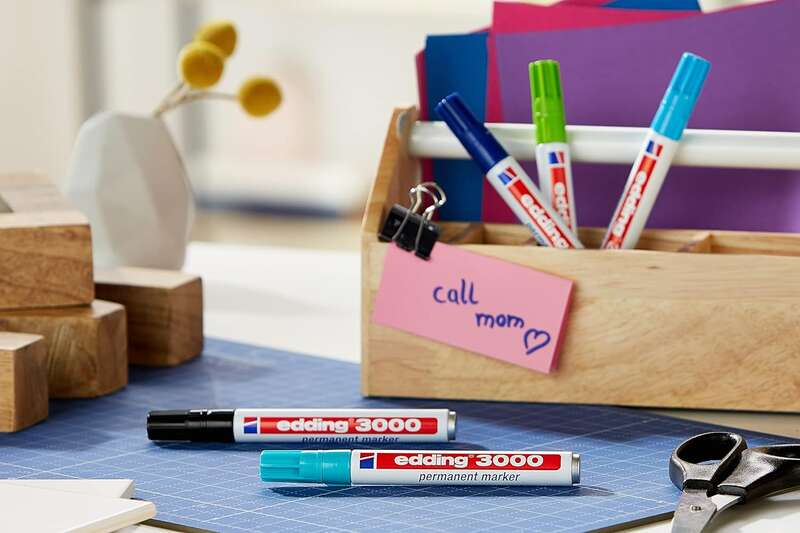 Imagen extra Edding 3000 Pack de 5 Rotuladores Permanentes Colores Frios - Punta Redonda de 1.5mm - Trazo entre 1.5 y 3mm - Recargable - Seca