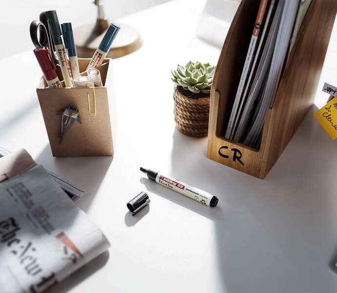 Imagen extra Edding 22 EcoLine Pack de 4 Rotuladores Permanentes - Punta Biselada - Trazo entre 1 y 5mm - 90% de Plastico Reciclado - Colores