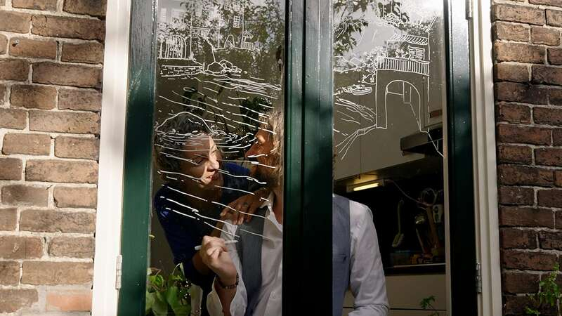 Imagen extra Edding 4085 Pastel Pack de 4 Rotuladores de Tiza Liquida - Punta Redonda - Trazo 1-3mm - Olor Neutro - Colores Azul, Verde, Amar