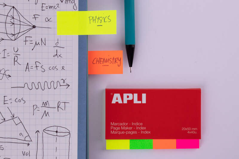 Imagen extra Pack de 160 Marcadores Adhesivos de Papel 50x20mm (40 por color). Apli 11286