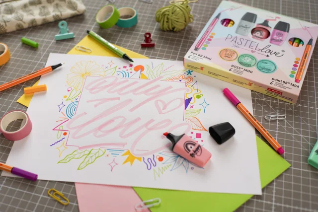 Imagen extra PACK 18 Stabilo Pastellove. (6 Rotuladores Premium Pen 68 Mini, 6 Rotuladores Point 88 Mini y 6 Marcadores MINI Pastellove)