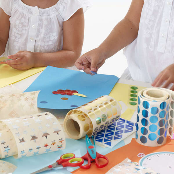 Imagen extra Apli Pack de 1.416 Gomets con Forma de Estrella 19.5mm Plata