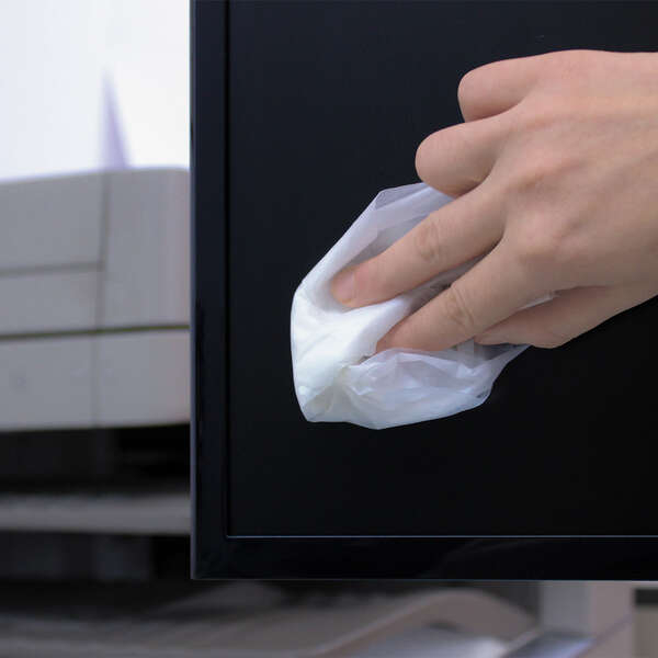 Imagen extra Apli Toallitas Humedas Anti-Estaticas 100 Unidades