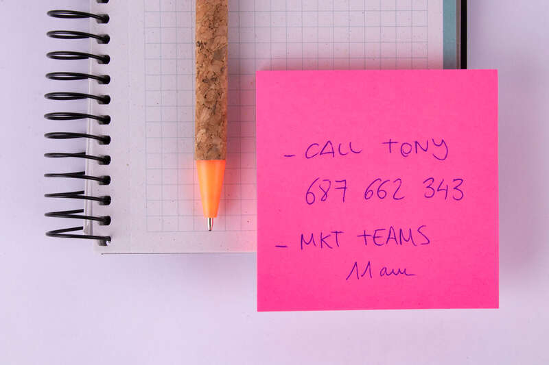 Imagen extra Apli Funny Bloc 100 Notas Adhesivas 75x75mm Removible - Rosa Fluor